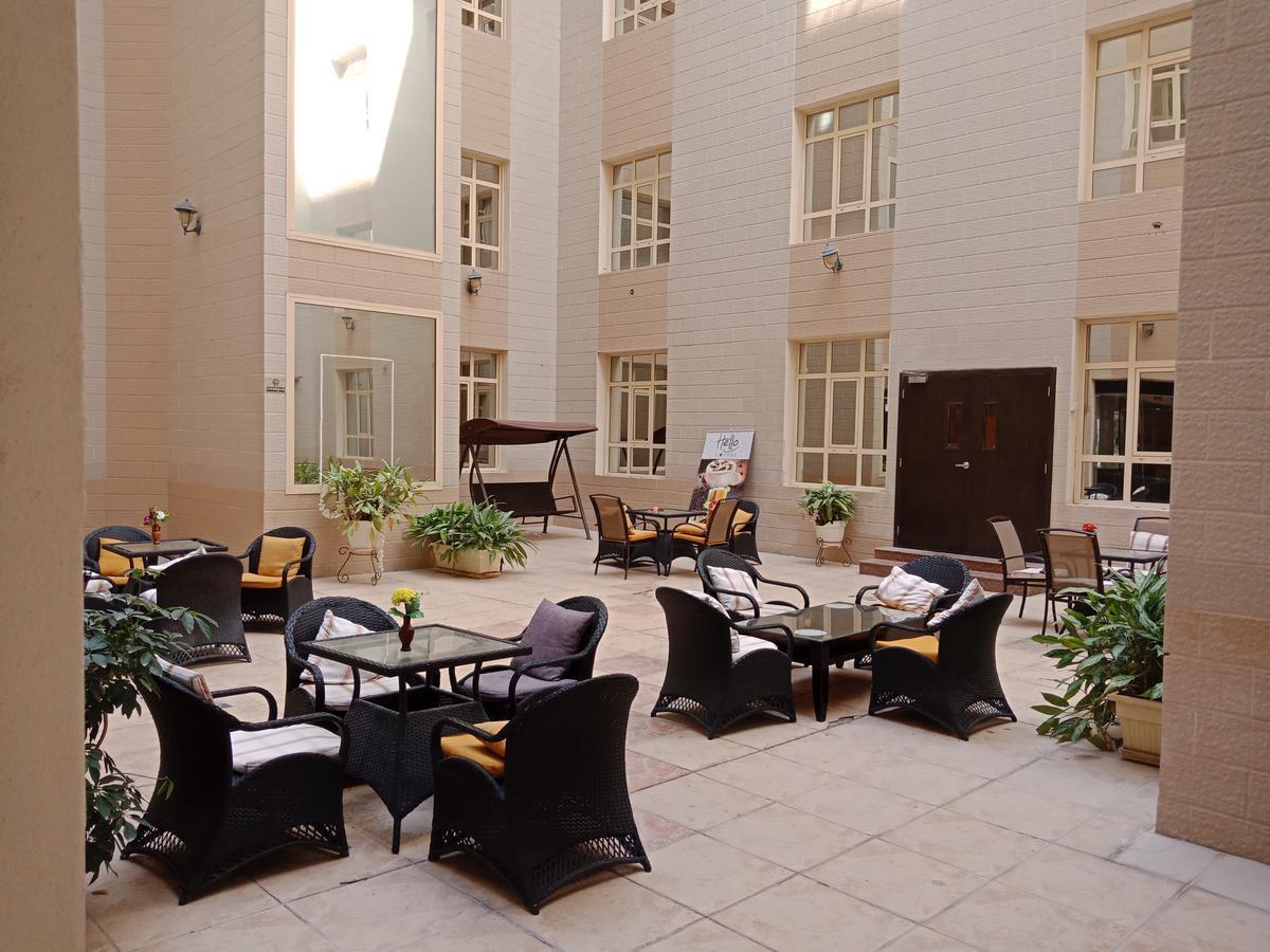 Le Park Hotel Doha Exterior foto